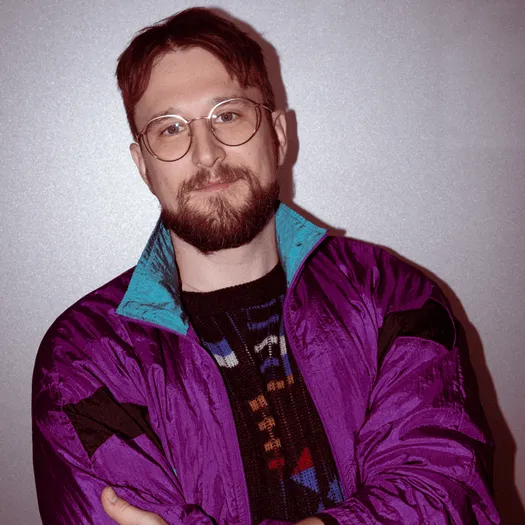 Hannes Hasenauer als Retro-Nerd